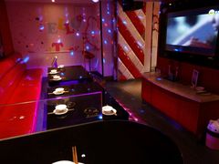 -唯爱KTV聚会餐厅(仙林东城汇店)
