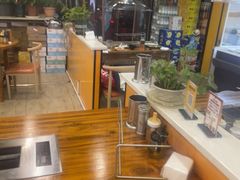 -哈尔滨小酒馆·鲜肉现穿自助烧烤(康新花园店)