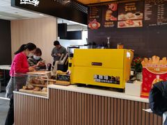 -麦当劳(湖光北街店)