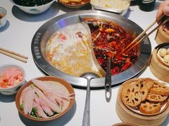 -卤校长重庆火锅(国兴店)