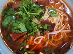红烧牛肉粉-正宗慈利米粉