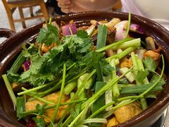 -胡须佬鸡煲四季火锅(龙珠大道店)