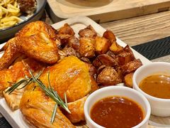 -Common Table · Brunch & Coffee