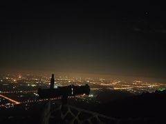 -鬼笑石后山停车场