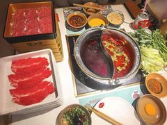 寿喜锅+麻辣锅-温禾牛·和牛寿喜烧自助火锅(恒基名人店)