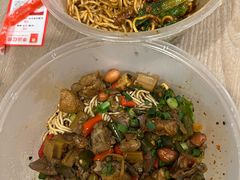 -犟一碗双椒鸡面(得意世界店)