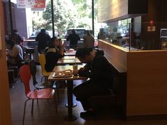 -麦当劳(杭州西湖银泰百货店)
