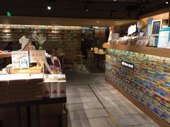 -猫的天空之城概念书店(苏州诚品店)