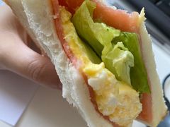-绿姿鲜奶烘焙(临城店)