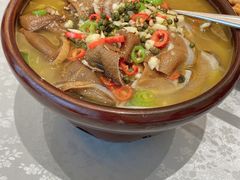 -连鹭海鲜·海肠捞饭·海胆饭(星海店)