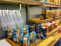 面包甜点陈列柜-面包新语(吾悦国际广场店)