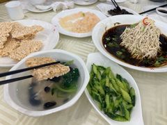 -怡园饭店-餐厅(四望亭店)