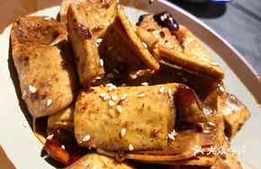 Five-Spice Spicy Braised Tofu Noodles
