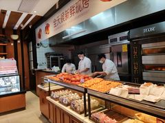 面包甜点陈列柜-御品轩(凤城二路店)