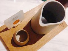 -彳亍咖啡·这里(水湾路店)