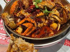 -肥肥虾庄·金牌油焖大虾(汉口城市广场店)