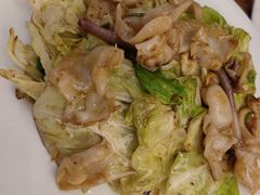 头菜爆螺片-品海楼·大连海胆锅贴馆(东港店)