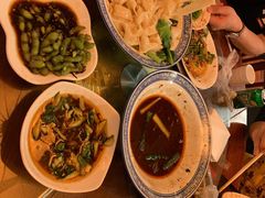 -郑东靓靓虾馆·金牌油焖大虾(天泽街店)
