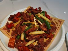 -乔家小院•非遗驴肉•本地小海鲜(滨河路店)