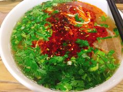 -陇上全荟兰州传统牛肉面(延吉路店)