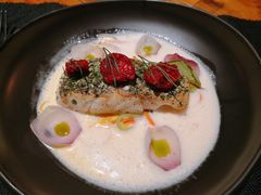 煎海鲈鱼配意大利节瓜面-AZUL by FUEL蓝色·法式酒馆(琶醍店)