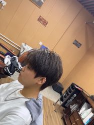 -纯剪男士理发馆·烫染专业店