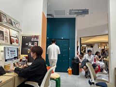 -海马体照相馆(万菱汇店)