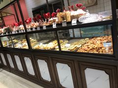 面包甜点陈列柜-泰康食品有限公司食品厂