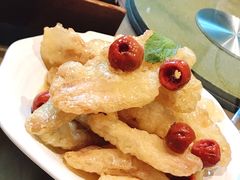 -山楂树融合菜餐厅