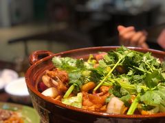 香菜-胡须佬鸡煲四季火锅(海雅缤纷城店)