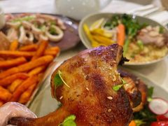 -théATRE茶聚场·餐厅(环球金融中心店)