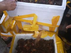-渔人湾码头海鲜市场负二楼