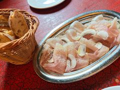 -羽深肉铺 Steak & Wine