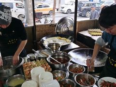-周记热干面豆皮大王(桃花东街店)