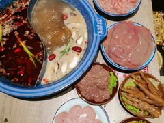 -王歘歘·chuǎ火锅(五道营店)