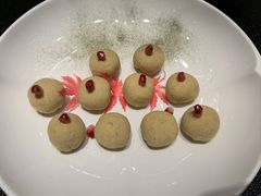 -浦東饭店(育才街怀特国际商城店)