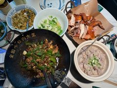 -费大厨辣椒炒肉(黄兴中心广场店)