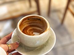 -Be Lived Cafe比例咖啡(摩天轮店)