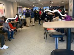 -麦当劳得来速（窝仔街）(仁宝大厦店)