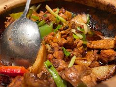 -八府香鸭·啫啫煲(华山路店)