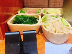 -独食火锅·半米屋台(直营总店)