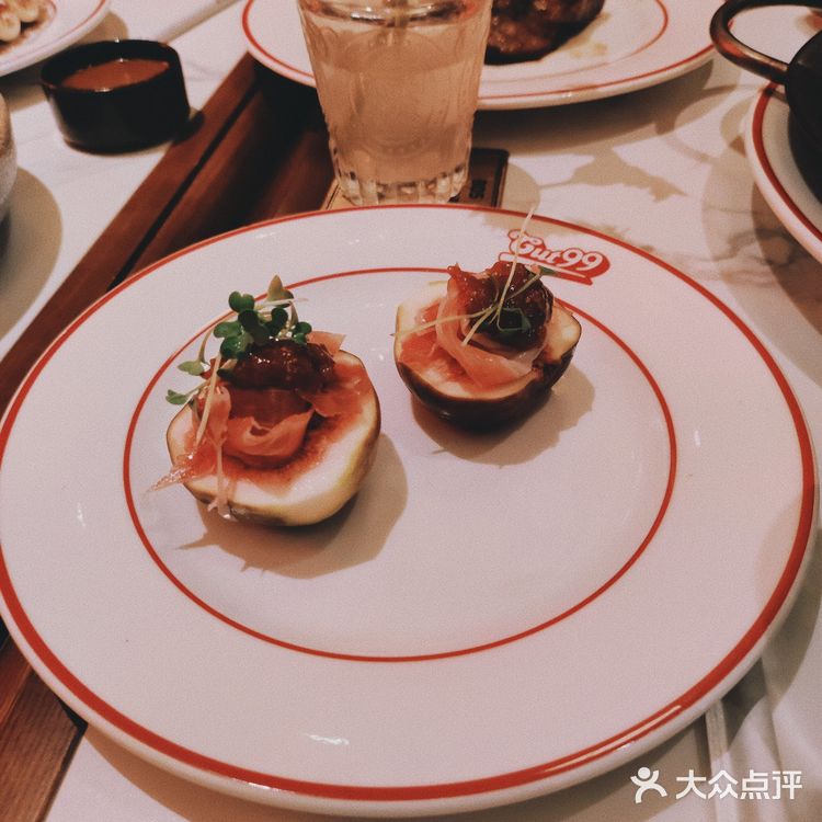 今日心动|氛围感餐厅天花板！约会首选！