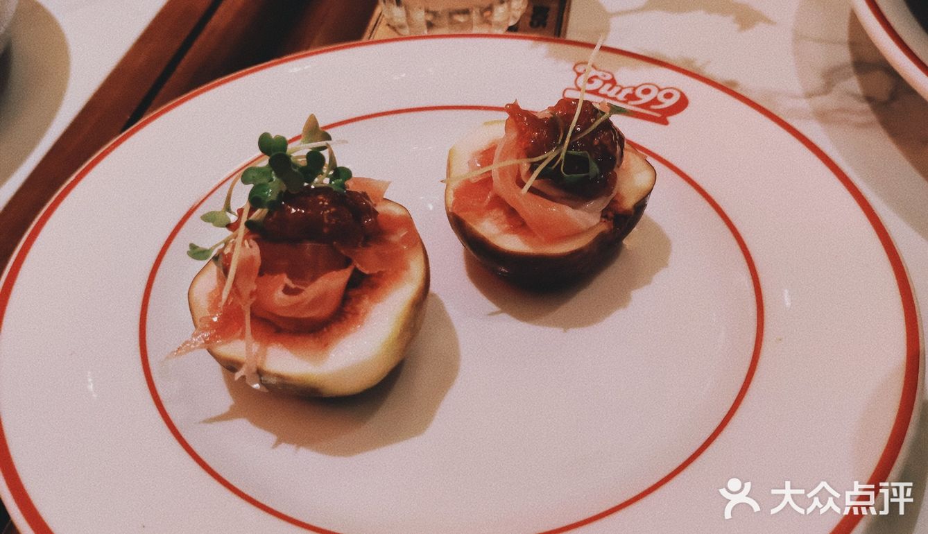 今日心动|氛围感餐厅天花板！约会首选！