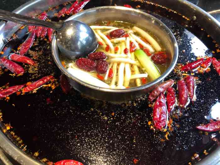 麦香园火锅(银石天香店)-"个人觉得味道只能算还好,我认为重庆比他味.
