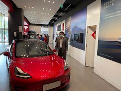 -TESLA 特斯拉(北京颐堤港体验店)
