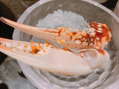 -半岛翡丽海鲜自助餐厅(观风亭店)
