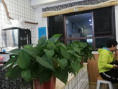 -八两八金·莱芜特色炒鸡(市南漳浦路店)
