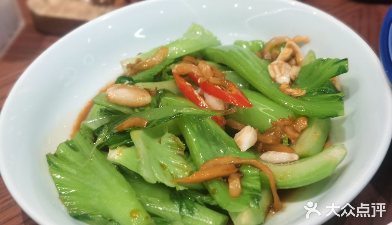 不愧是专门吃烤乳鸽的，没有让人失望
