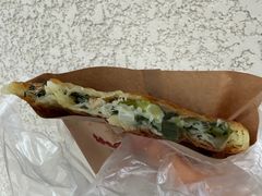-沪上王记葱油饼(襄阳南路店)