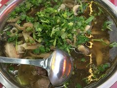 -谢老五跷脚牛肉·非遗传承店